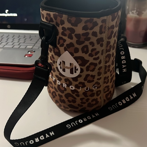 Animal Print HydroJug Sleeve - Picture 3 of 3
